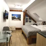 Garni Areka ゲストハウス 3*