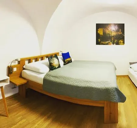 Gæstehus Garni Areka 3*