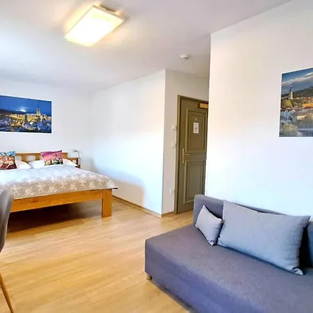 Garni Areka 3*