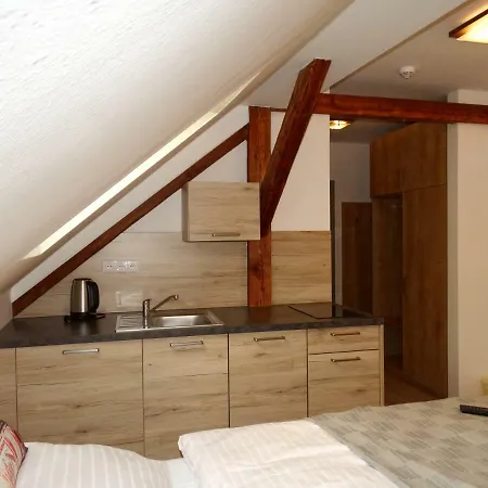 Garni Areka Český Krumlov