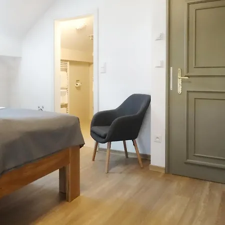 Garni Areka Gæstehus 3*